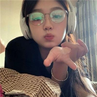 金发大个子