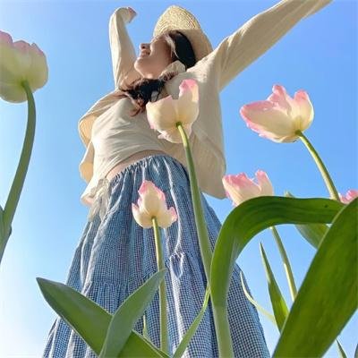 女警撞到夫